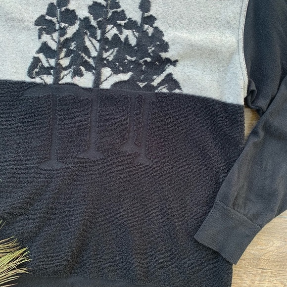 Elandale Gray & Black Tree & Roots Sweater - Picture 3 of 8